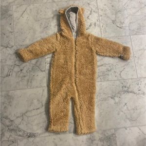 Nordstrom Brand Bear  fleece bodysuit  size 18 months